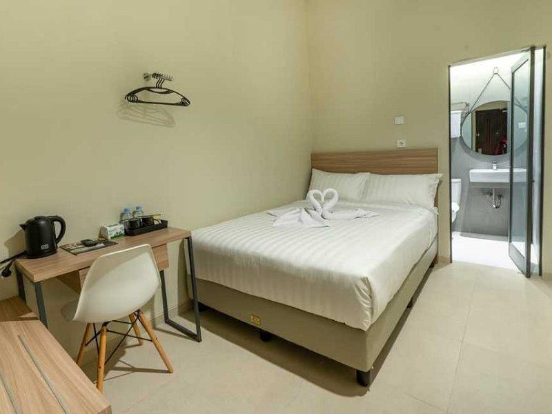 Front One Harvest Hotel Wonosobo Dış mekan fotoğraf